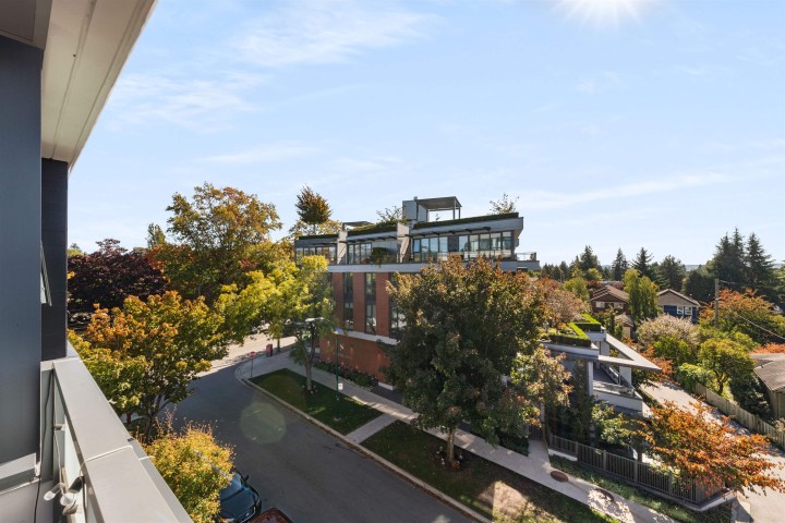 Photo 6 at 310 - 6333 West Boulevard, Kerrisdale, Vancouver West