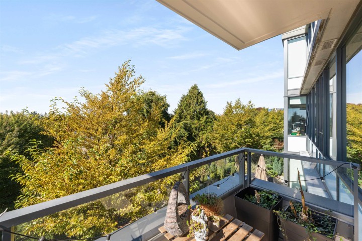 Photo 7 at 310 - 6333 West Boulevard, Kerrisdale, Vancouver West