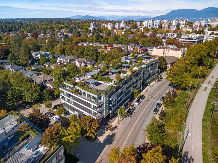 Photo 3 at 310 - 6333 West Boulevard, Kerrisdale, Vancouver West
