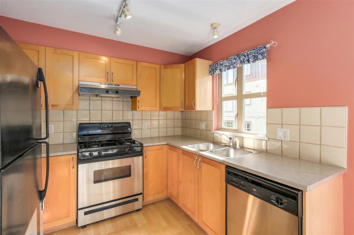 Photo 12 at 303 - 2338 Western Parkway, University VW, Vancouver West