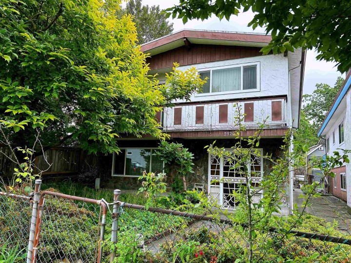 Photo 2 at 2320 E 1st Avenue, Grandview Woodland, Vancouver East