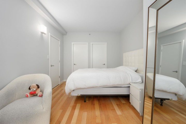 Photo 15 at 987 Richards Street, Downtown VW, Vancouver West