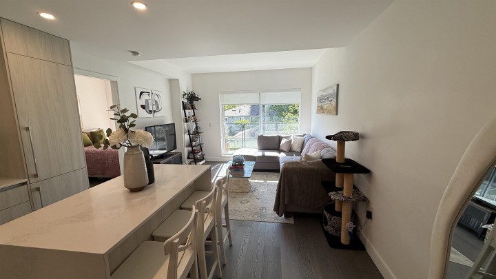 Photo 7 at 207 - 488 W 58th Avenue, South Cambie, Vancouver West