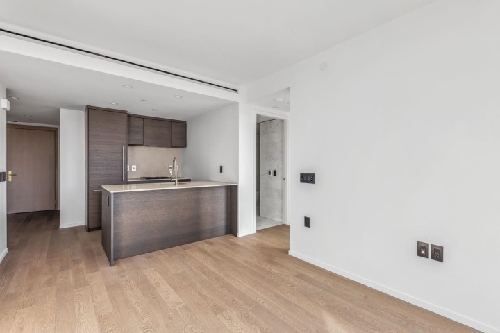 Photo 4 at 1901 - 1408 Robson Street, West End VW, Vancouver West