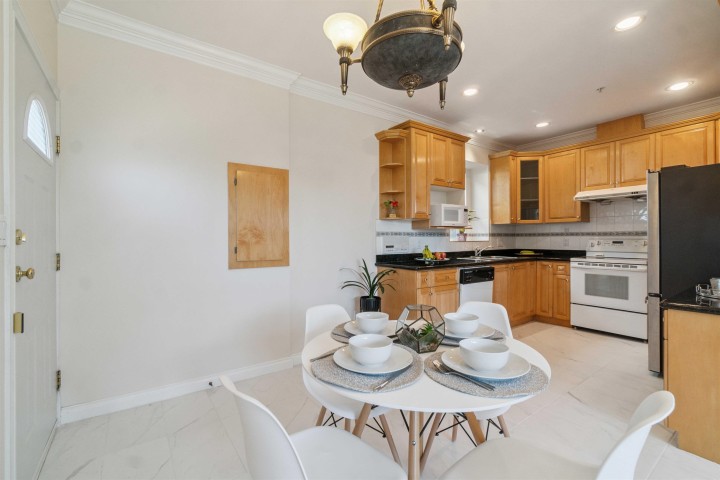 Photo 6 at 1303 W 67th Avenue, Marpole, Vancouver West