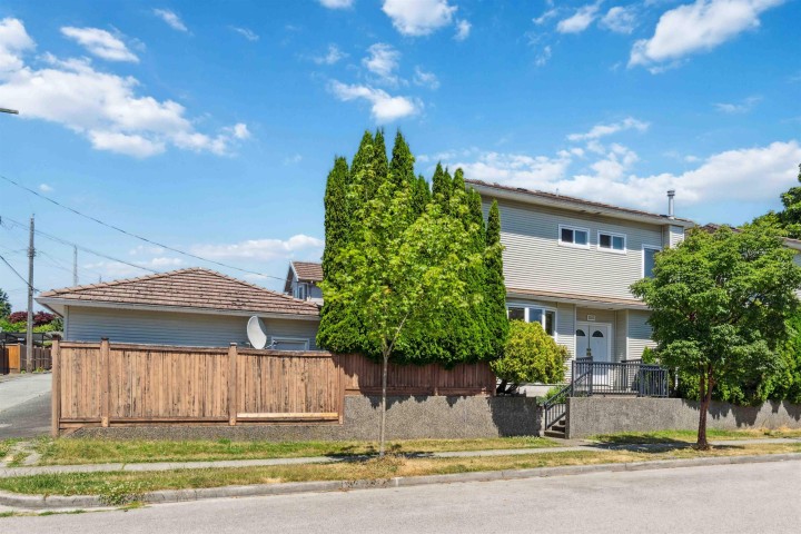 Photo 32 at 1303 W 67th Avenue, Marpole, Vancouver West