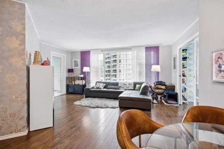 Photo 8 at B1002 - 1331 Homer Street, Yaletown, Vancouver West