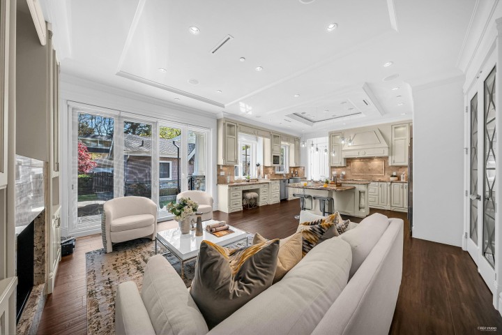 Photo 12 at 3176 W 35th Avenue, MacKenzie Heights, Vancouver West