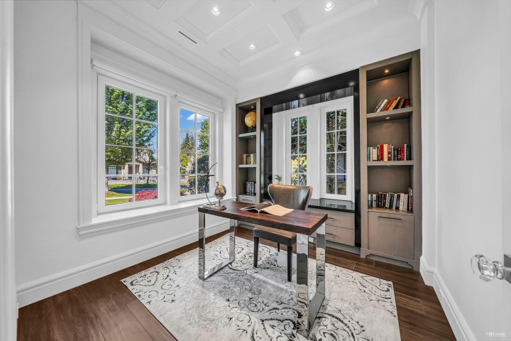 Photo 10 at 3176 W 35th Avenue, MacKenzie Heights, Vancouver West