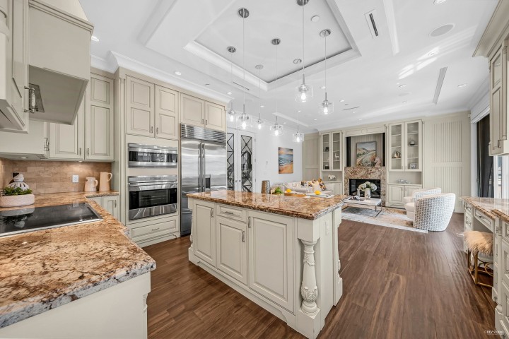 Photo 14 at 3176 W 35th Avenue, MacKenzie Heights, Vancouver West