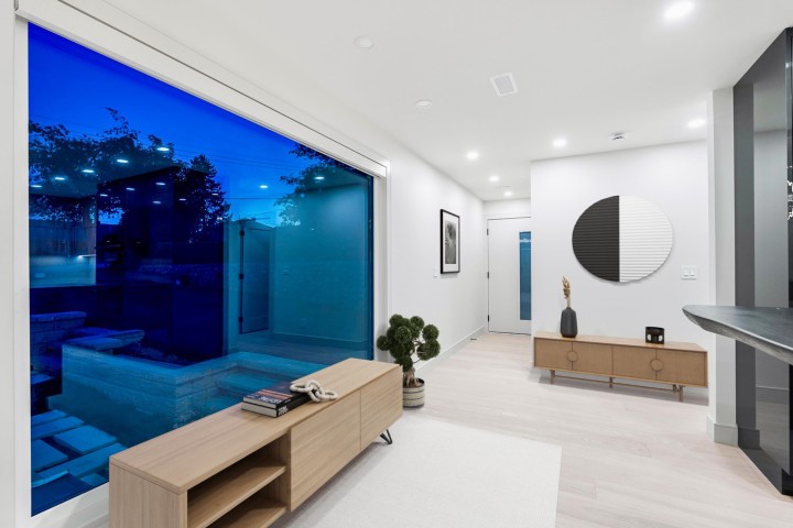 Photo 17 at 2050 Westdean Crescent, Ambleside, West Vancouver