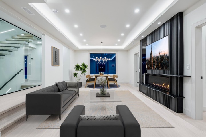 Photo 9 at 2050 Westdean Crescent, Ambleside, West Vancouver