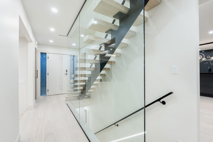 Photo 24 at 2050 Westdean Crescent, Ambleside, West Vancouver