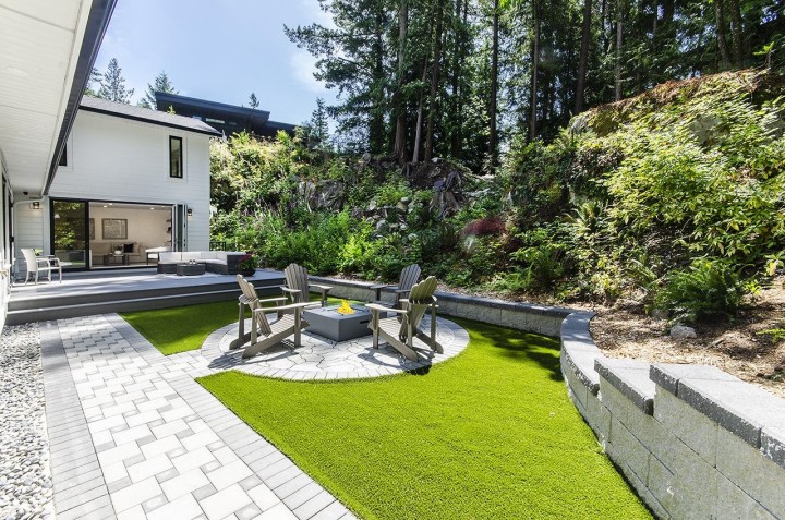 Photo 26 at 4002 Bayridge Avenue, Bayridge, West Vancouver