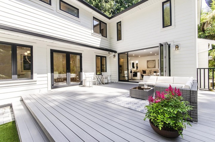 Photo 28 at 4002 Bayridge Avenue, Bayridge, West Vancouver