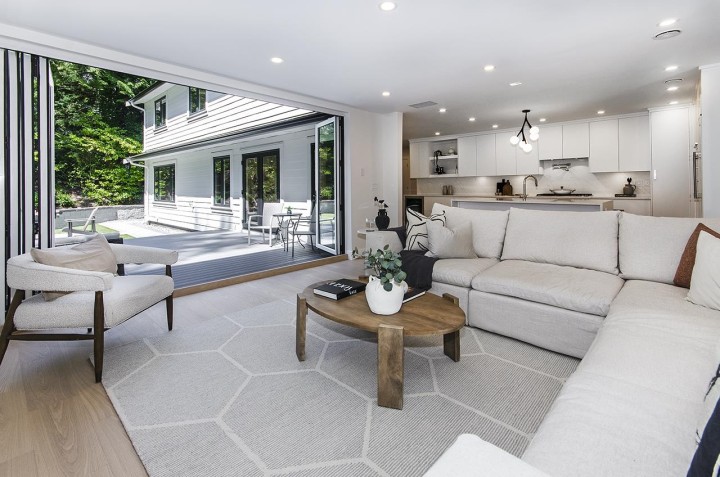 Photo 20 at 4002 Bayridge Avenue, Bayridge, West Vancouver