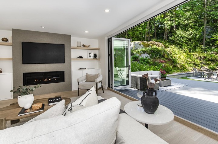 Photo 21 at 4002 Bayridge Avenue, Bayridge, West Vancouver