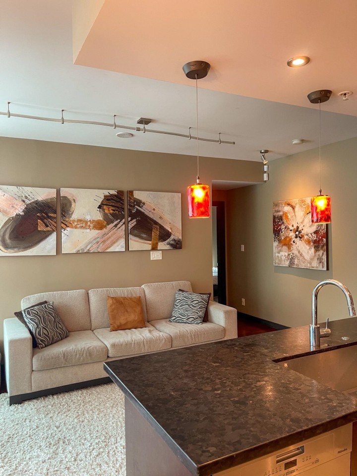 Photo 10 at 702 - 168 E Esplanade, Lower Lonsdale, North Vancouver