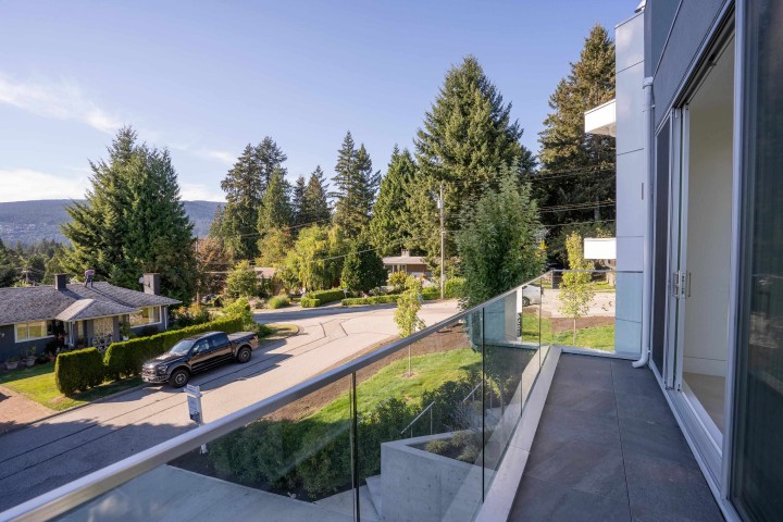 Photo 32 at 4500 Canterbury Crescent, Forest Hills NV, North Vancouver