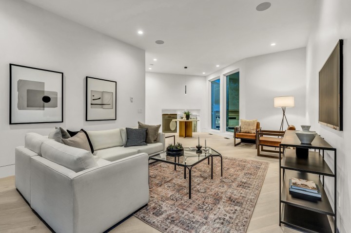 Photo 14 at 4500 Canterbury Crescent, Forest Hills NV, North Vancouver