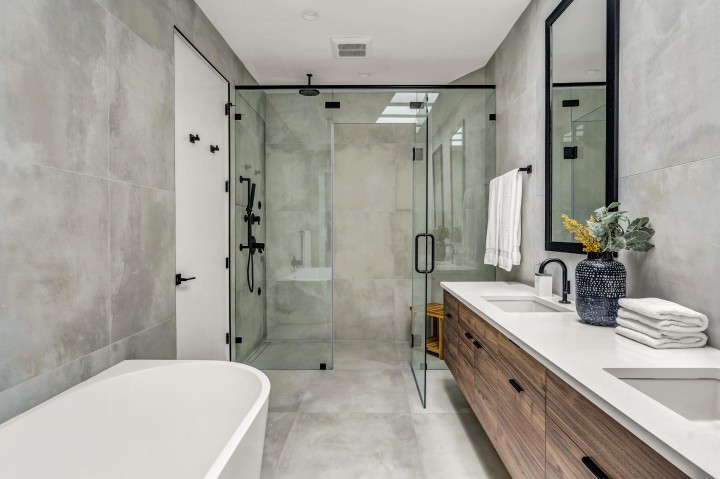 Photo 21 at 4500 Canterbury Crescent, Forest Hills NV, North Vancouver