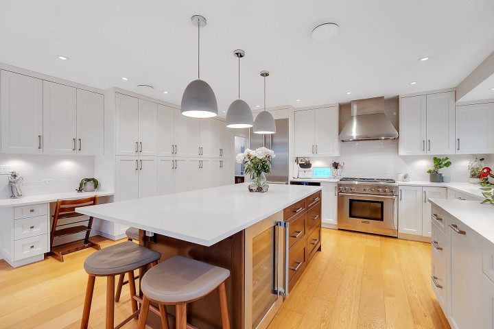 Photo 23 at 3706 Southridge Place, Westmount WV, West Vancouver