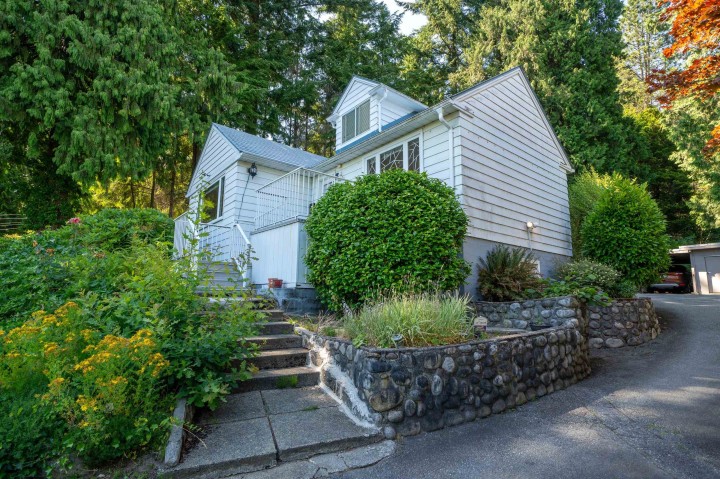 Photo 2 at 1371 Mathers Avenue, Ambleside, West Vancouver