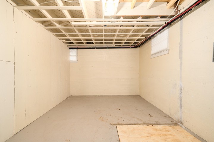 Photo 32 at 1371 Mathers Avenue, Ambleside, West Vancouver