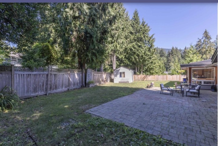 Photo 20 at 81 Morven Drive, Glenmore, West Vancouver