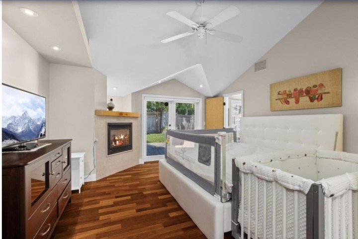 Photo 19 at 81 Morven Drive, Glenmore, West Vancouver