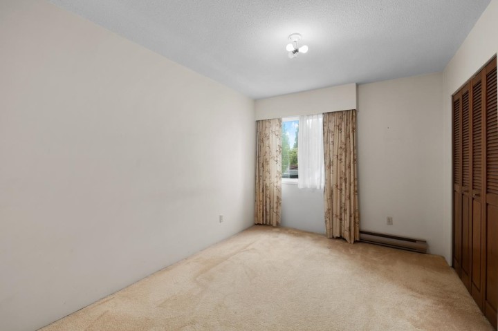 Photo 32 at 2676 W 33rd Avenue, MacKenzie Heights, Vancouver West