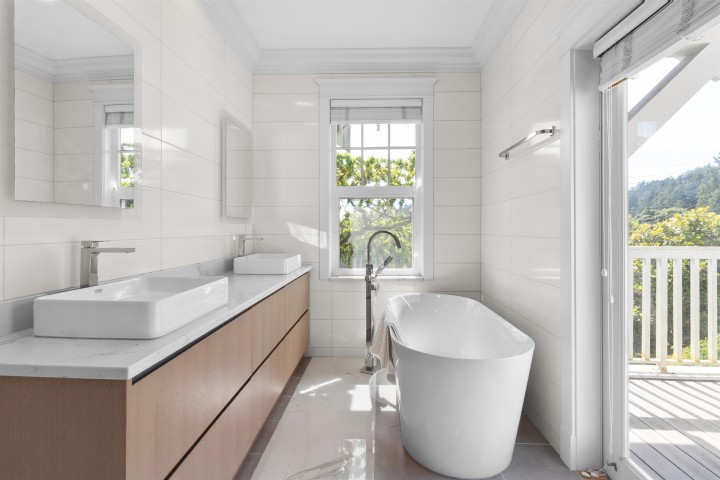 Photo 18 at 4379 Ross Crescent, Cypress, West Vancouver