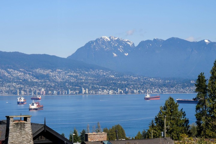 Photo 11 at 4557 W 4th Avenue, Point Grey, Vancouver West