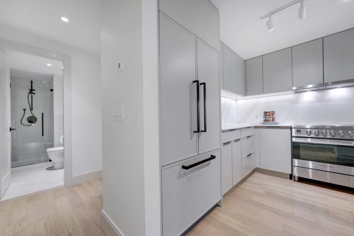 Photo 13 at 6 - 632 E 3rd Street, Lower Lonsdale, North Vancouver