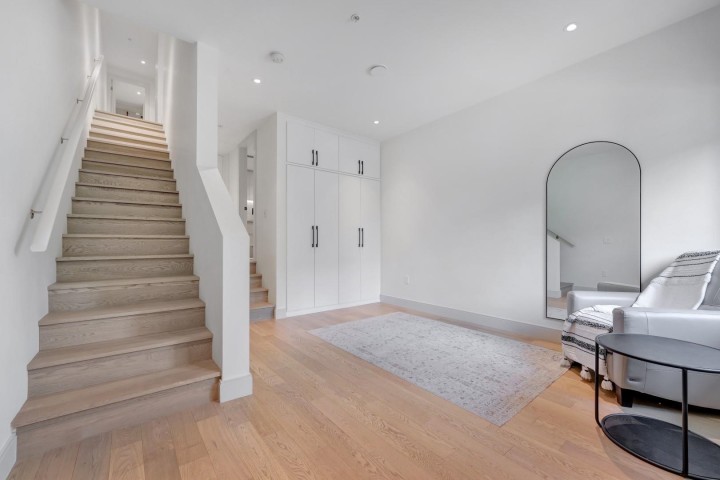 Photo 7 at 6 - 632 E 3rd Street, Lower Lonsdale, North Vancouver