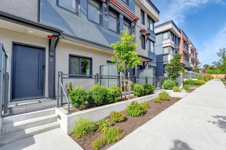 Photo 5 at 6 - 632 E 3rd Street, Lower Lonsdale, North Vancouver