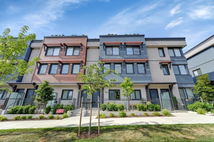 Photo 4 at 6 - 632 E 3rd Street, Lower Lonsdale, North Vancouver