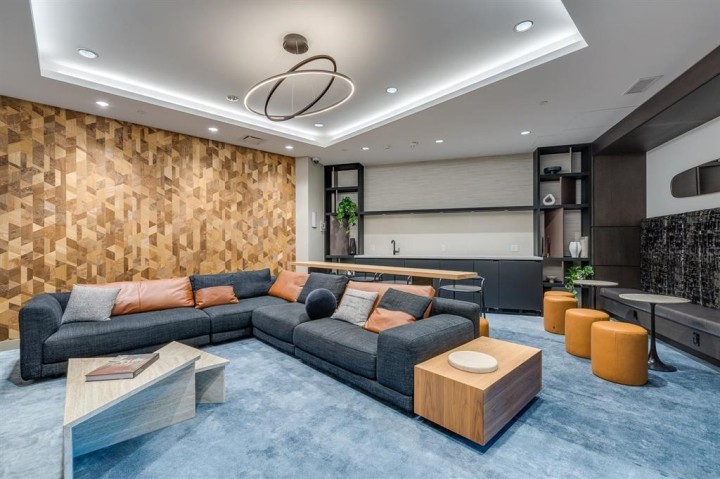 Photo 27 at 610 - 1500 Fern Street, Lynnmour, North Vancouver