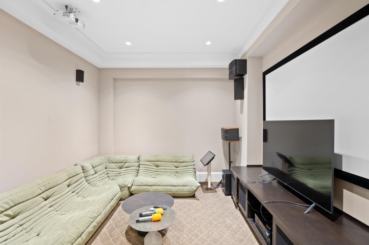 Photo 9 at 2756 W 38th Avenue, Kerrisdale, Vancouver West