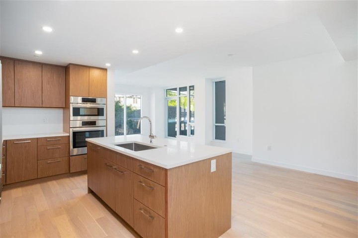 Photo 12 at 306 - 4988 Cambie Street, Cambie, Vancouver West