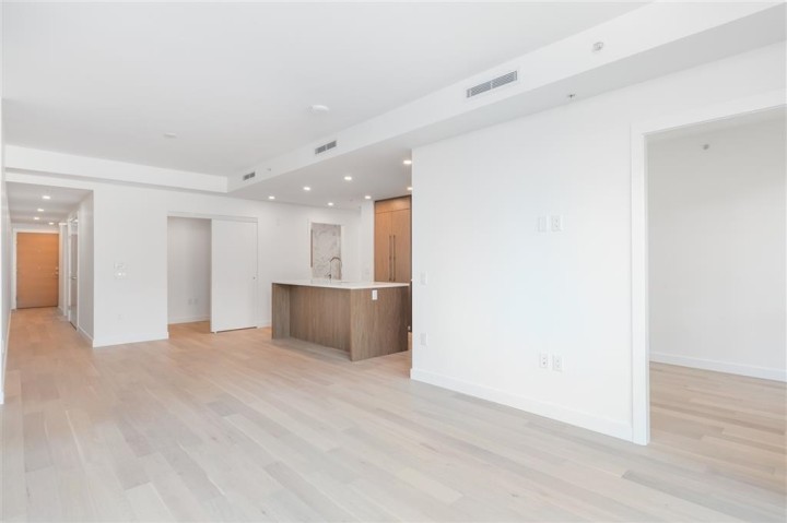 Photo 14 at 306 - 4988 Cambie Street, Cambie, Vancouver West