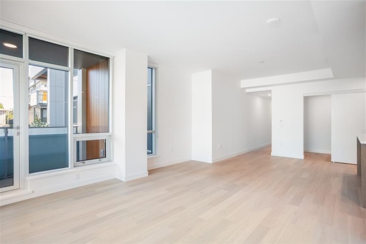 Photo 15 at 306 - 4988 Cambie Street, Cambie, Vancouver West