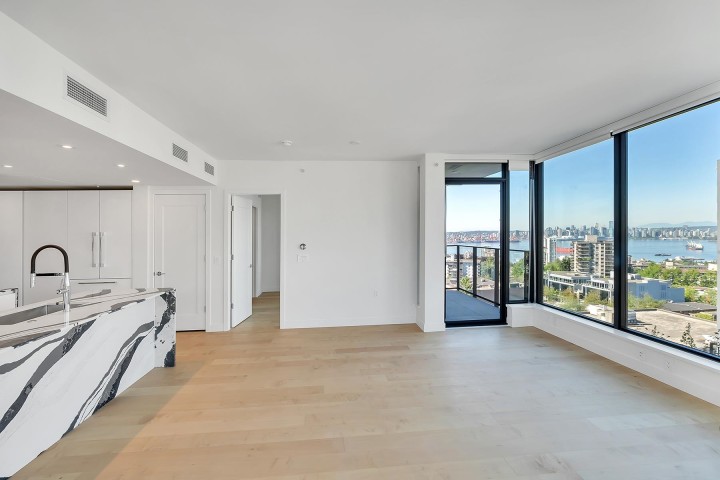 Photo 3 at 1006 - 135 13th Street, Central Lonsdale, North Vancouver