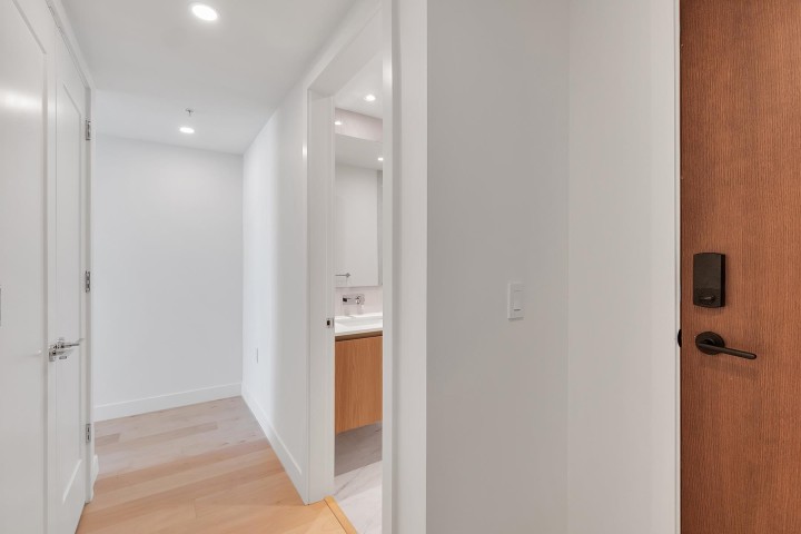 Photo 19 at 1006 - 135 13th Street, Central Lonsdale, North Vancouver