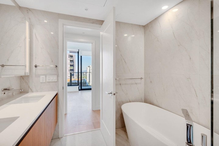 Photo 21 at 1006 - 135 13th Street, Central Lonsdale, North Vancouver