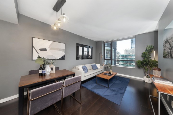 Photo 7 at 2005 - 788 Richards Street, Downtown VW, Vancouver West