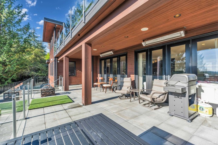 Photo 2 at 4742 Caulfeild Drive, Caulfeild, West Vancouver