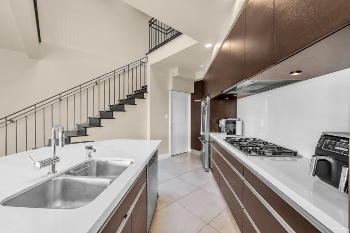 Photo 12 at 4742 Caulfeild Drive, Caulfeild, West Vancouver