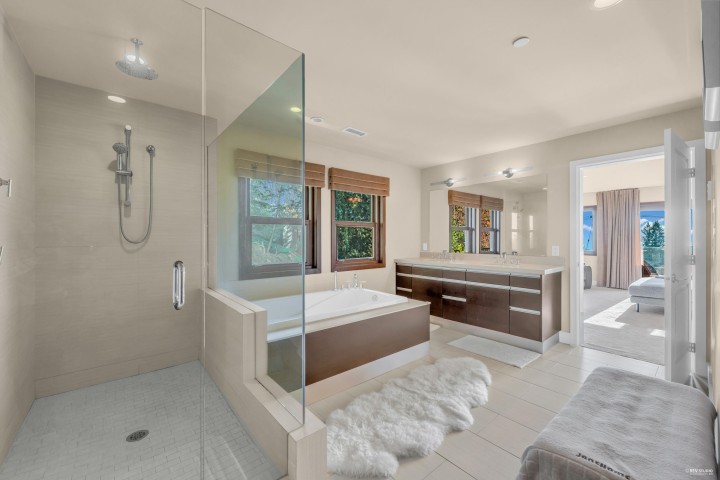 Photo 26 at 4742 Caulfeild Drive, Caulfeild, West Vancouver