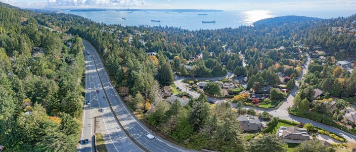 Photo 37 at 4742 Caulfeild Drive, Caulfeild, West Vancouver